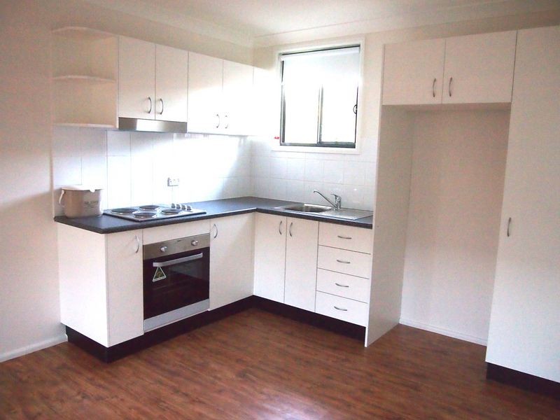 12A Gregory Ave, Oxley Park NSW 2760