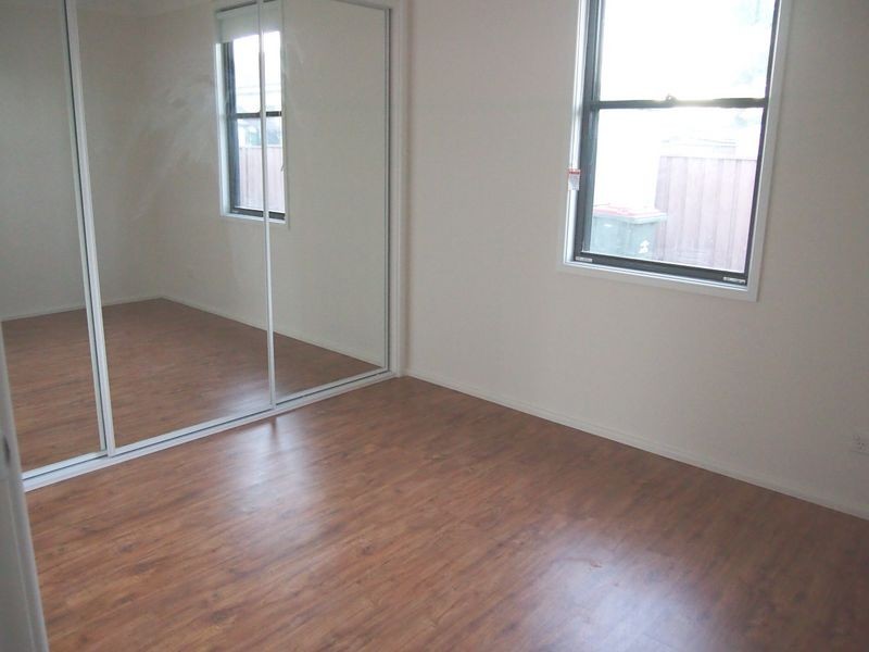 12A Gregory Ave, Oxley Park NSW 2760