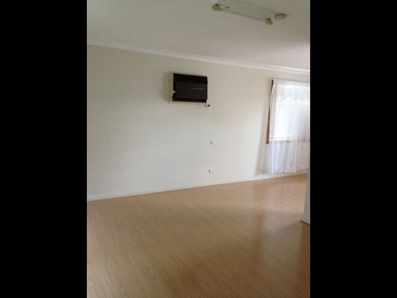 35 Brooker St, Colyton NSW 2760