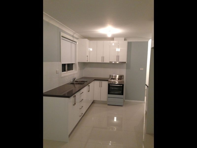 9 Trout Pl, St Clair NSW 2759