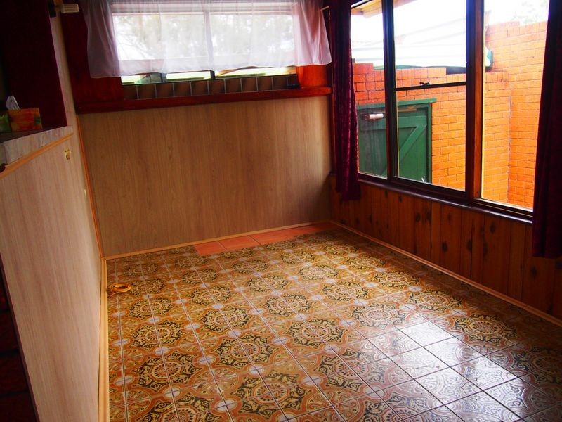 42 Kurama Cres, Whalan NSW 2770