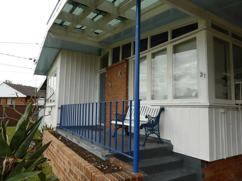 31 Kavieng Ave, Whalan NSW 2770