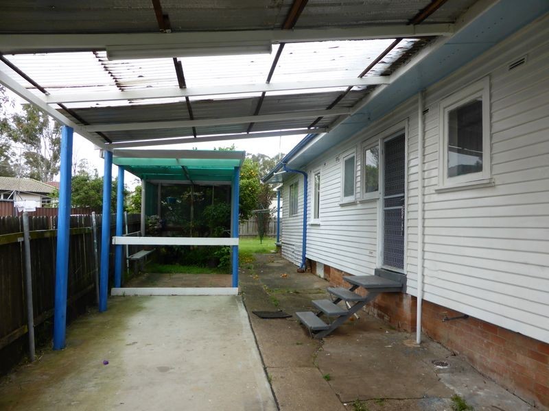 31 Kavieng Ave, Whalan NSW 2770
