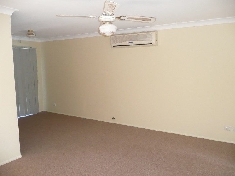 12 Stedham Grove, Oakhurst NSW 2761