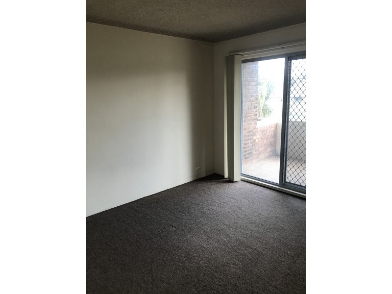 2/12 SAINSBURY STREET, St Marys NSW 2760