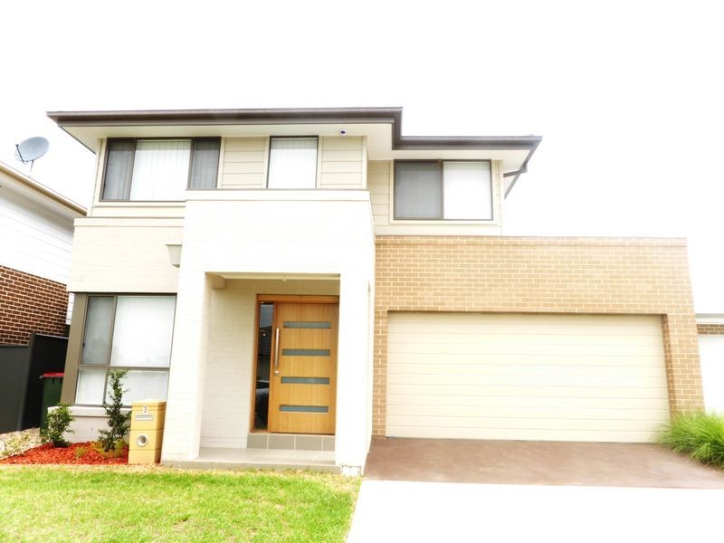 3 Burnett Court, Ropes Crossing NSW 2760