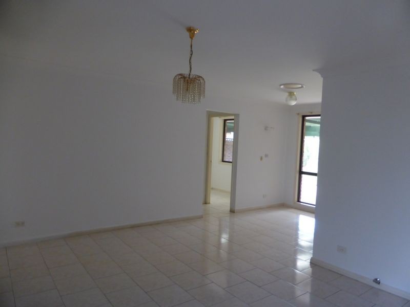 4 Phoenix Crescent, Erskine Park NSW 2759