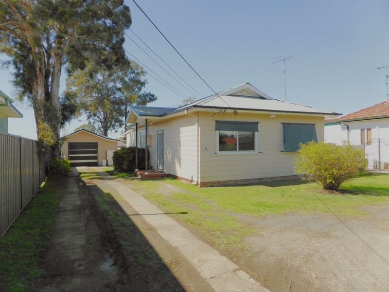 38 Marsden Road, St Marys NSW 2760