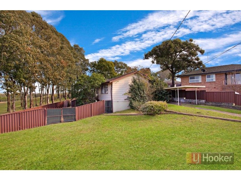 32 Wilkes Crescent, Tregear NSW 2770