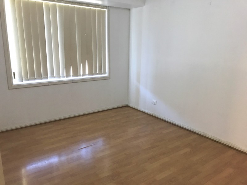 1/2 Armstein Crescent, Werrington NSW 2747