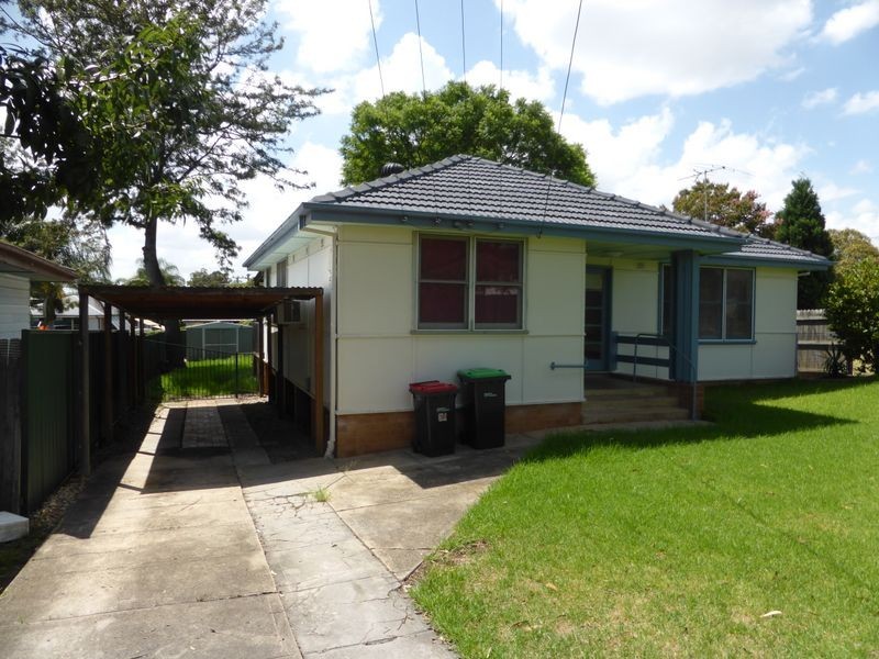 30 Freeman Street, Colyton NSW 2760