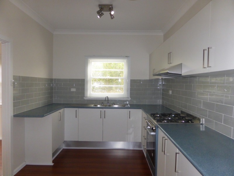 17 Brooker Street, Colyton NSW 2760