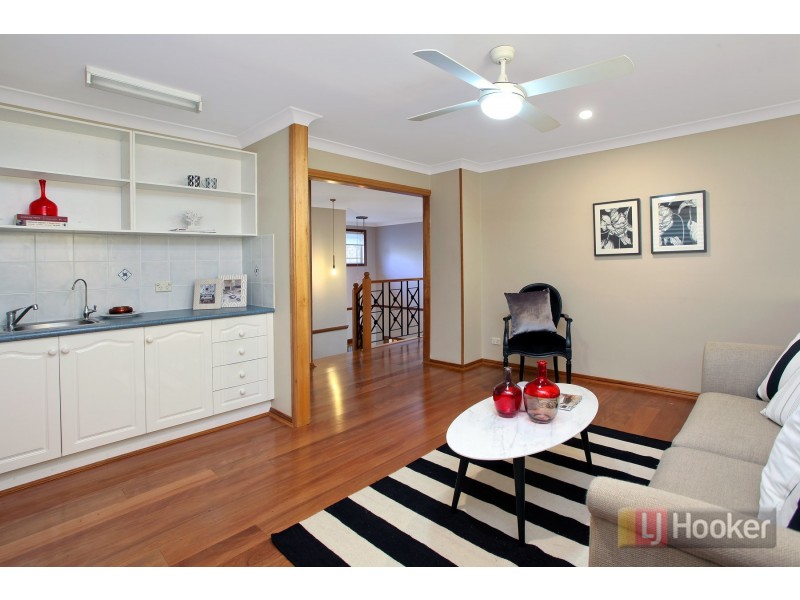 11 Garnet Place, Kellyville NSW 2155