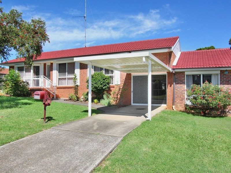 17 Tornado Crescent, Cranebrook NSW 2749