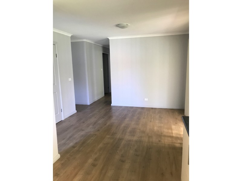 2 Grose Avenue, North St Marys NSW 2760