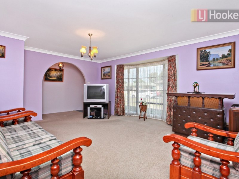 15 Grazier Crescent, Werrington Downs NSW 2747