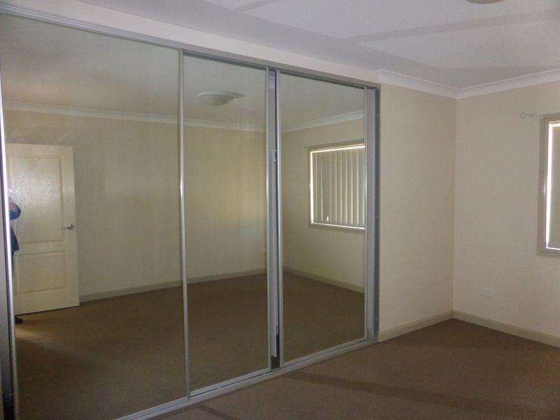 1/26 Hobart Street, Oxley Park NSW 2760