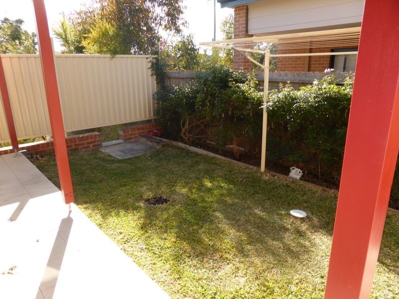 1/26 Hobart Street, Oxley Park NSW 2760