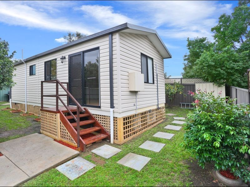158A Explorers Way, St Clair NSW 2759