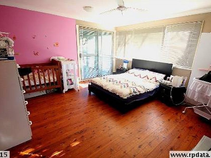 59 Debrincat Avenue, St Marys North NSW 2760