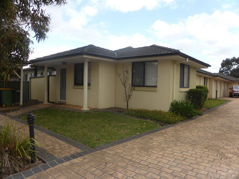 1/84 Adelaide Street, Oxley Park NSW 2760