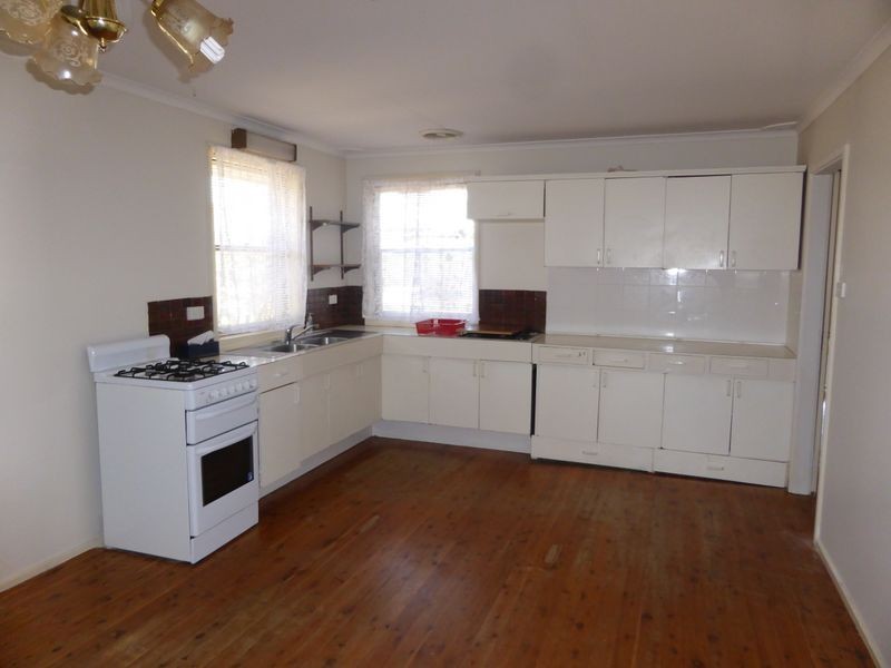 134 St Clair Avenue, St Clair NSW 2759