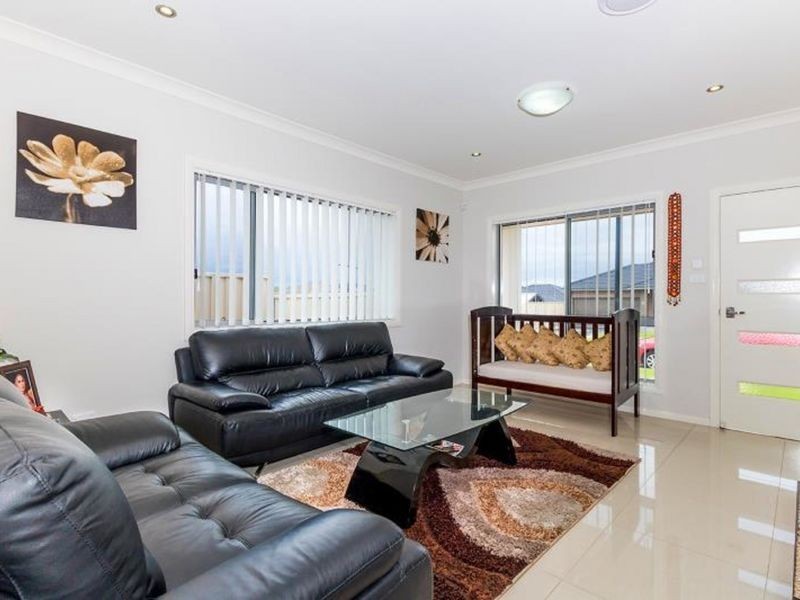 22 Burns Close, Rooty Hill NSW 2766