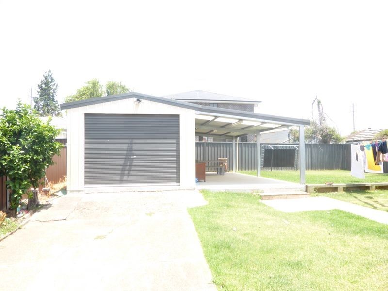 10 Tanderra Street, Colyton NSW 2760