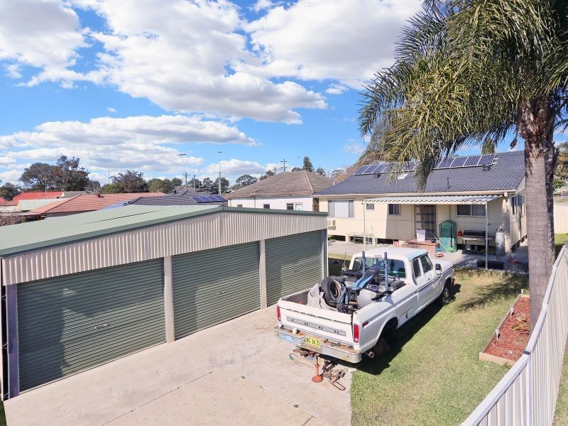 83 Adelaide Street, Oxley Park NSW 2760