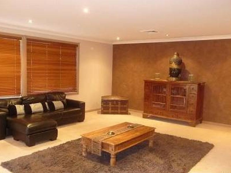 1 Woodlark Place, Castle Hill NSW 2154