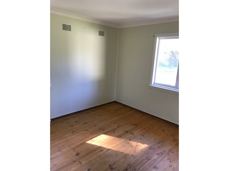 22 Kista Dan Avenue, Tregear NSW 2770