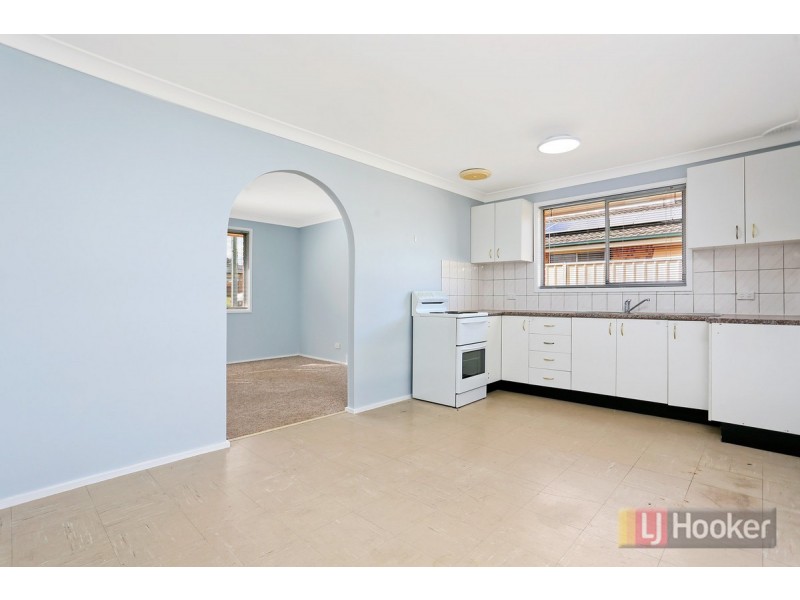 16 Thrift Street, Colyton NSW 2760