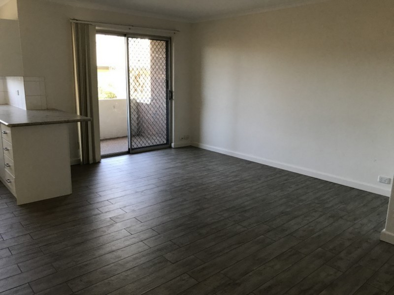 6/12 Sainsbury Street, St Marys NSW 2760