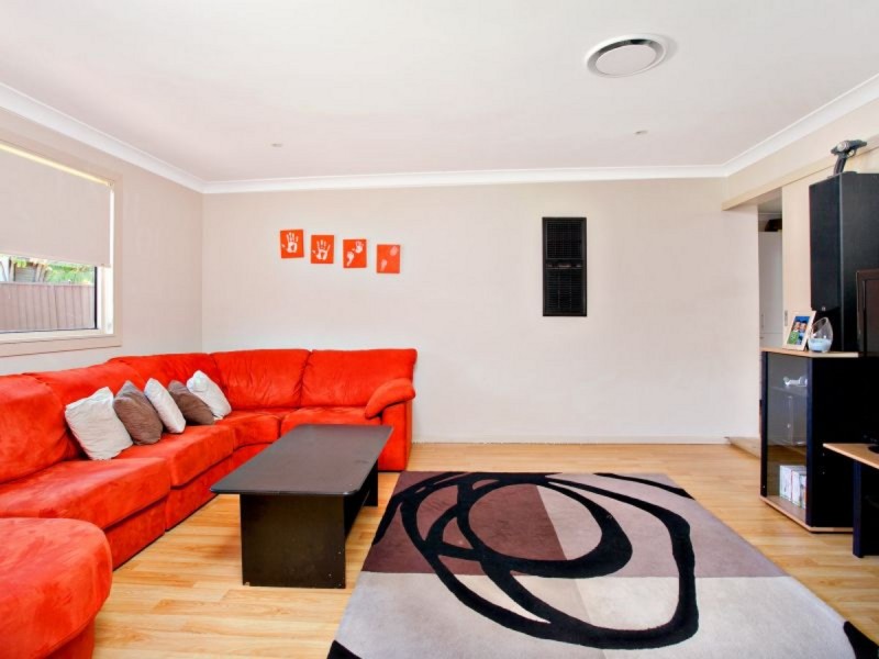 38 Milton Street, Colyton NSW 2760