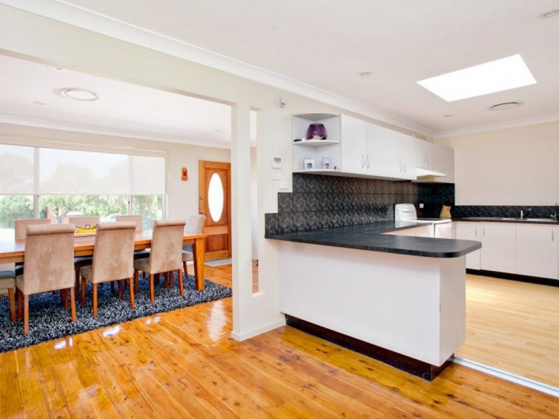 38 Milton Street, Colyton NSW 2760