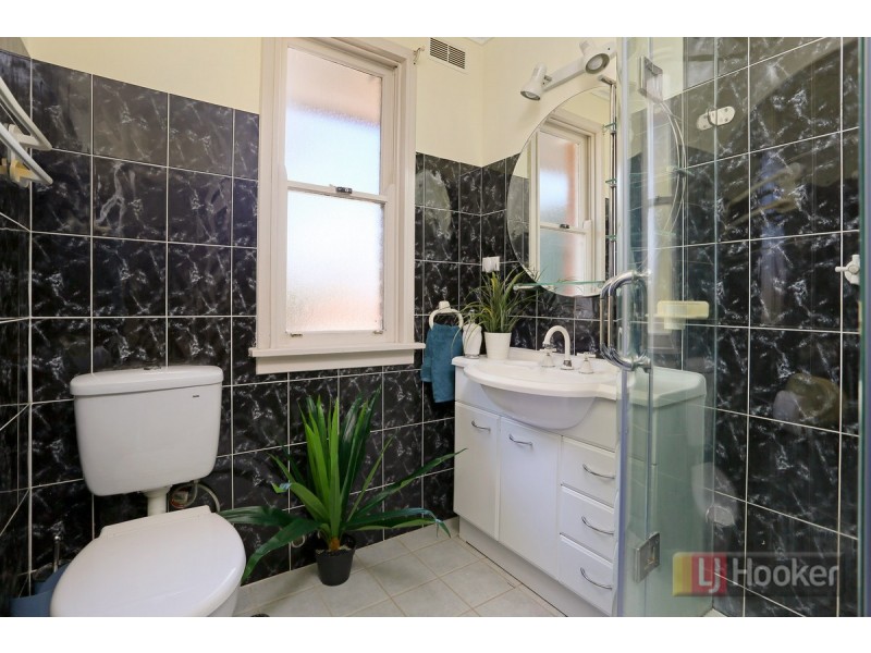 27 Wilkes Crescent, Tregear NSW 2770