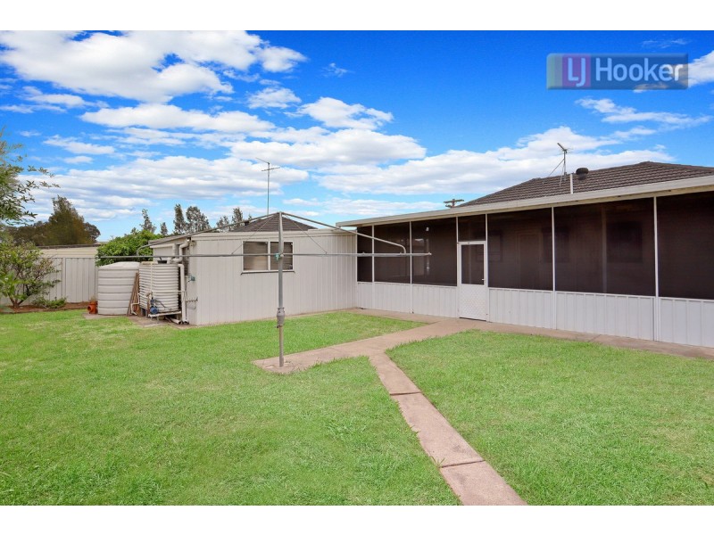 21 Macleay Crescent, St Marys NSW 2760