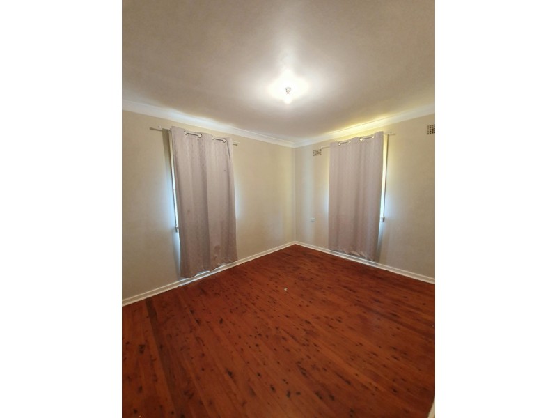 7 Taranaki Avenue, Lethbridge Park NSW 2770