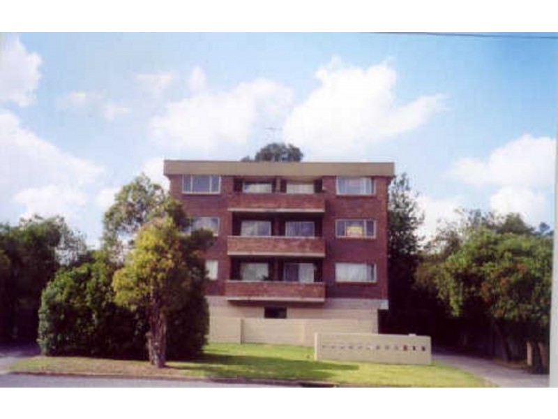 10/12 Sainsbury Street, St Marys NSW 2760