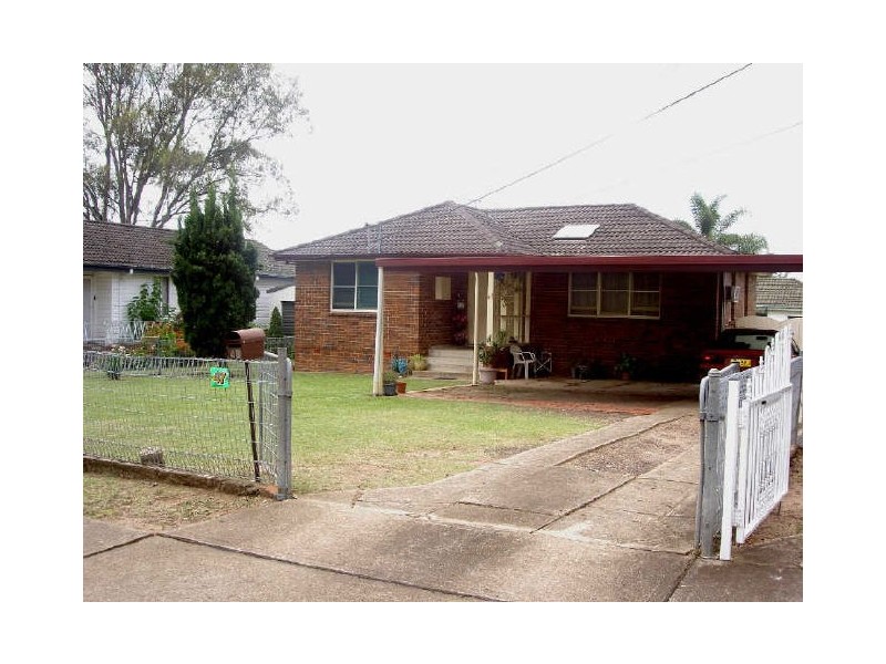 47 Mindanao Avenue, Lethbridge Park NSW 2770