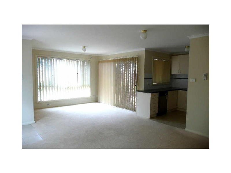 1/69 Adelaide Street, Oxley Park NSW 2760