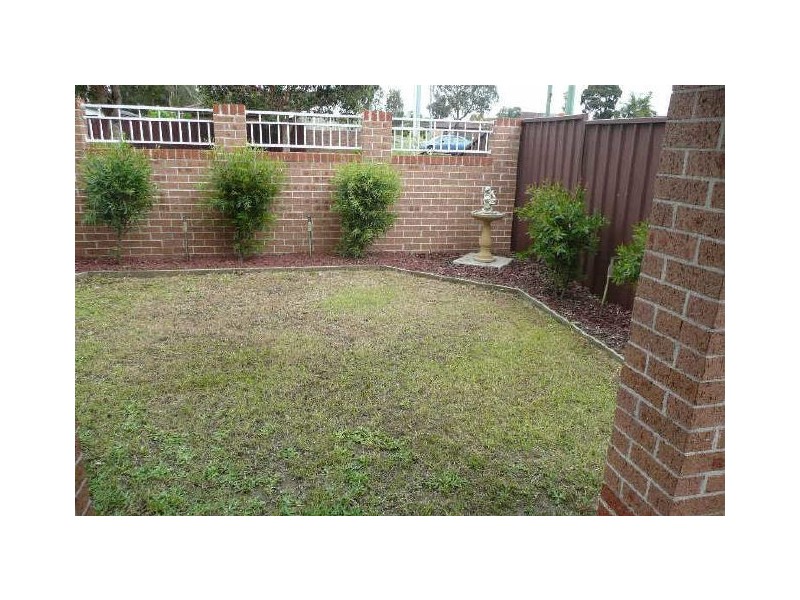 1/69 Adelaide Street, Oxley Park NSW 2760