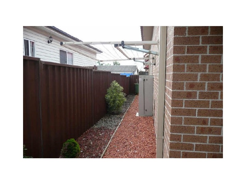 1/69 Adelaide Street, Oxley Park NSW 2760