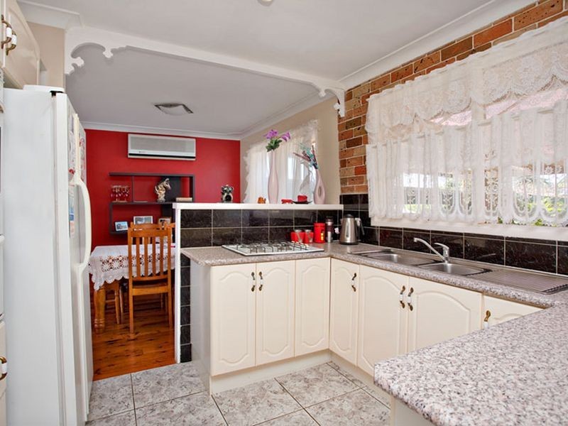 14 Turner Street, Colyton NSW 2760