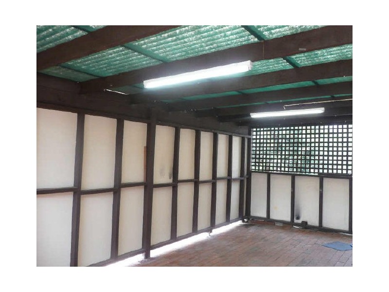 14 Werona Ave, Claremont Meadows NSW 2747