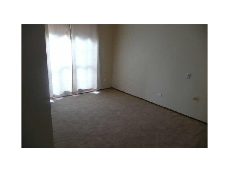 14 Werona Ave, Claremont Meadows NSW 2747