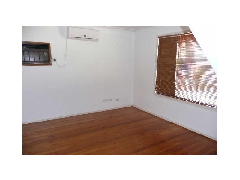 42 Denzil Ave, St Clair NSW 2759