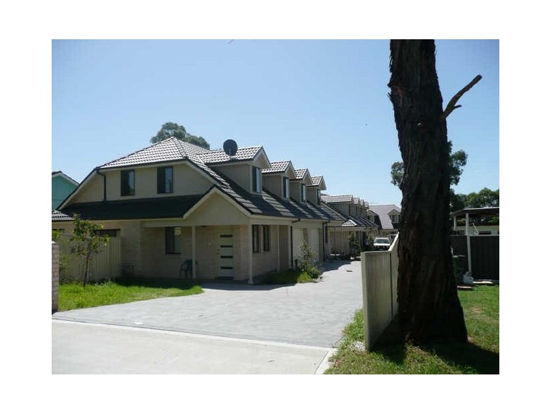 4/15 Braddon Street, Oxley Park NSW 2760