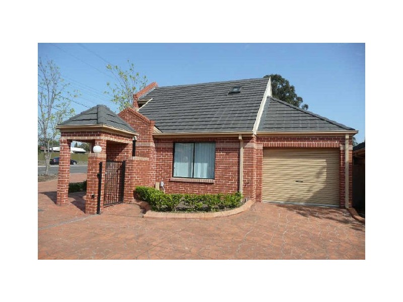 1/239-241 Great Western Highway, St Marys NSW 2760