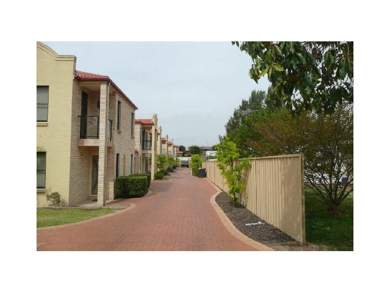 1/34 First Street, Kingswood NSW 2747